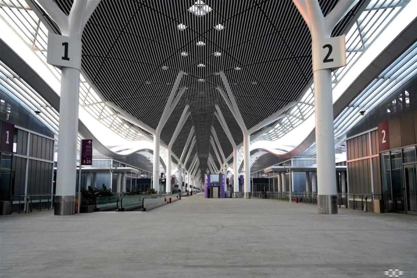 Crowne Plaza Shenzhen World Exhibition And Convention Center, An Ihg Hotel Exterior photo